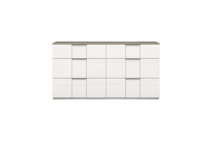 Daisy Dresser
