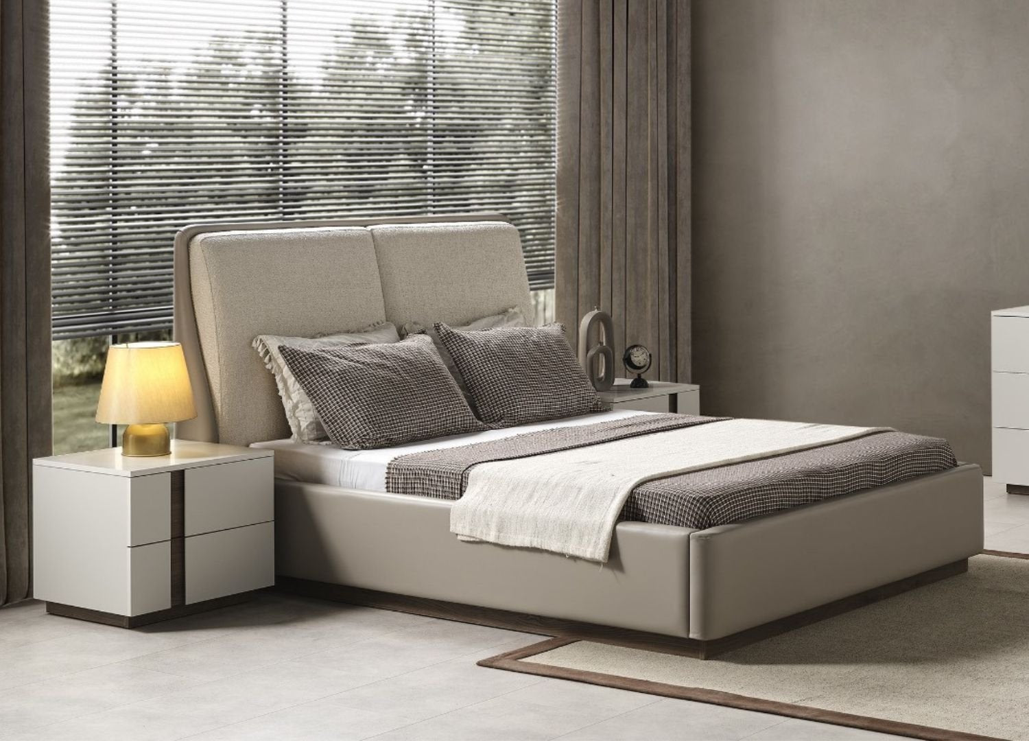 Romina Nightstand