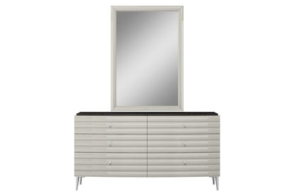 Pino Dresser