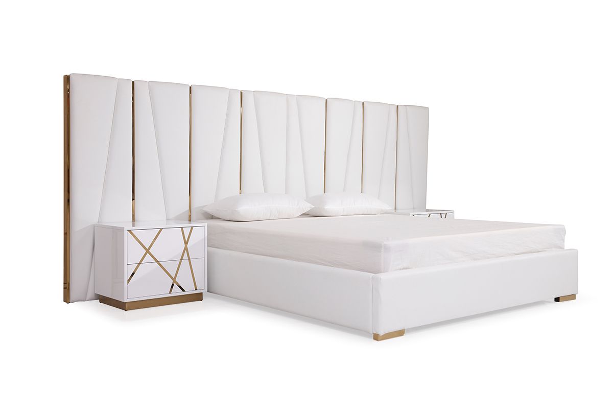 Nixa Modern White Bonded Leather & Gold Bed